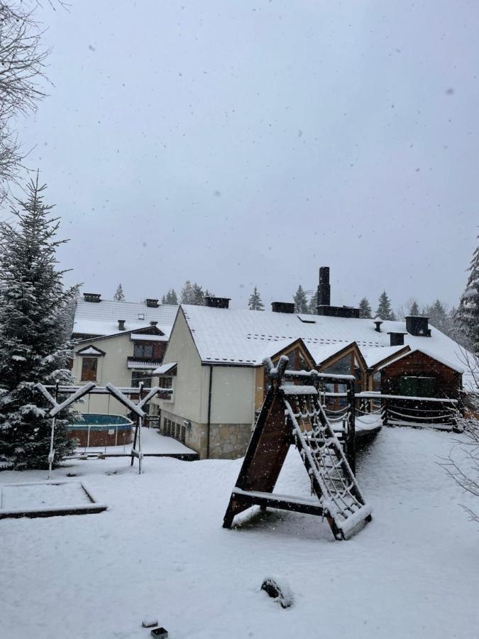 Hotel Gosciniec Ozna Kiczora Exterior foto